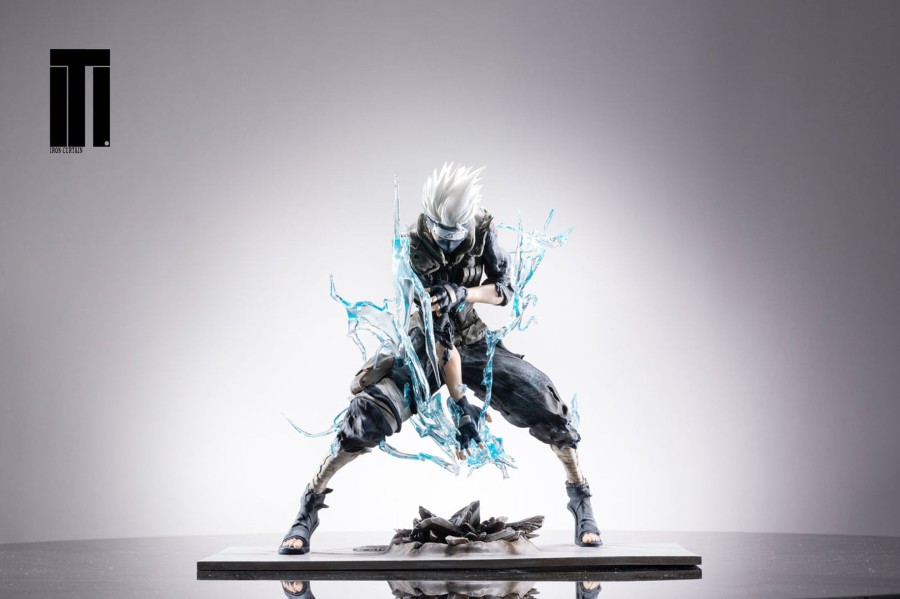 Statues/Figures IRON CURTAIN STUDIO Naruto | Iron Curtain Studio Naruto: Raikiri Kakashi [Sold Out]